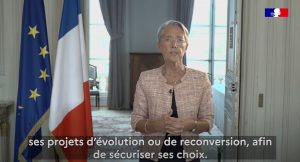 Elisabeth Borne, Ministre du travail, prend la parole à l'occasion du lancement des semaines de l'évolution professionnelle